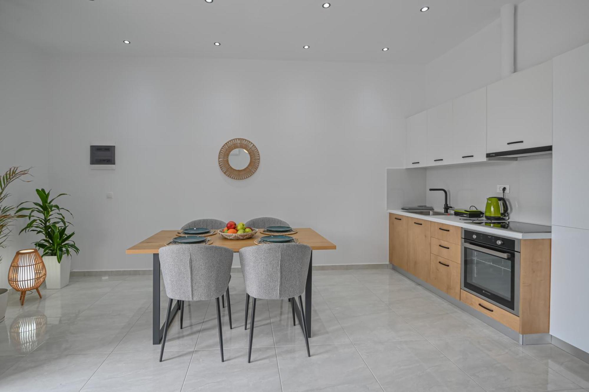Moka Apartments Chania  Bilik gambar