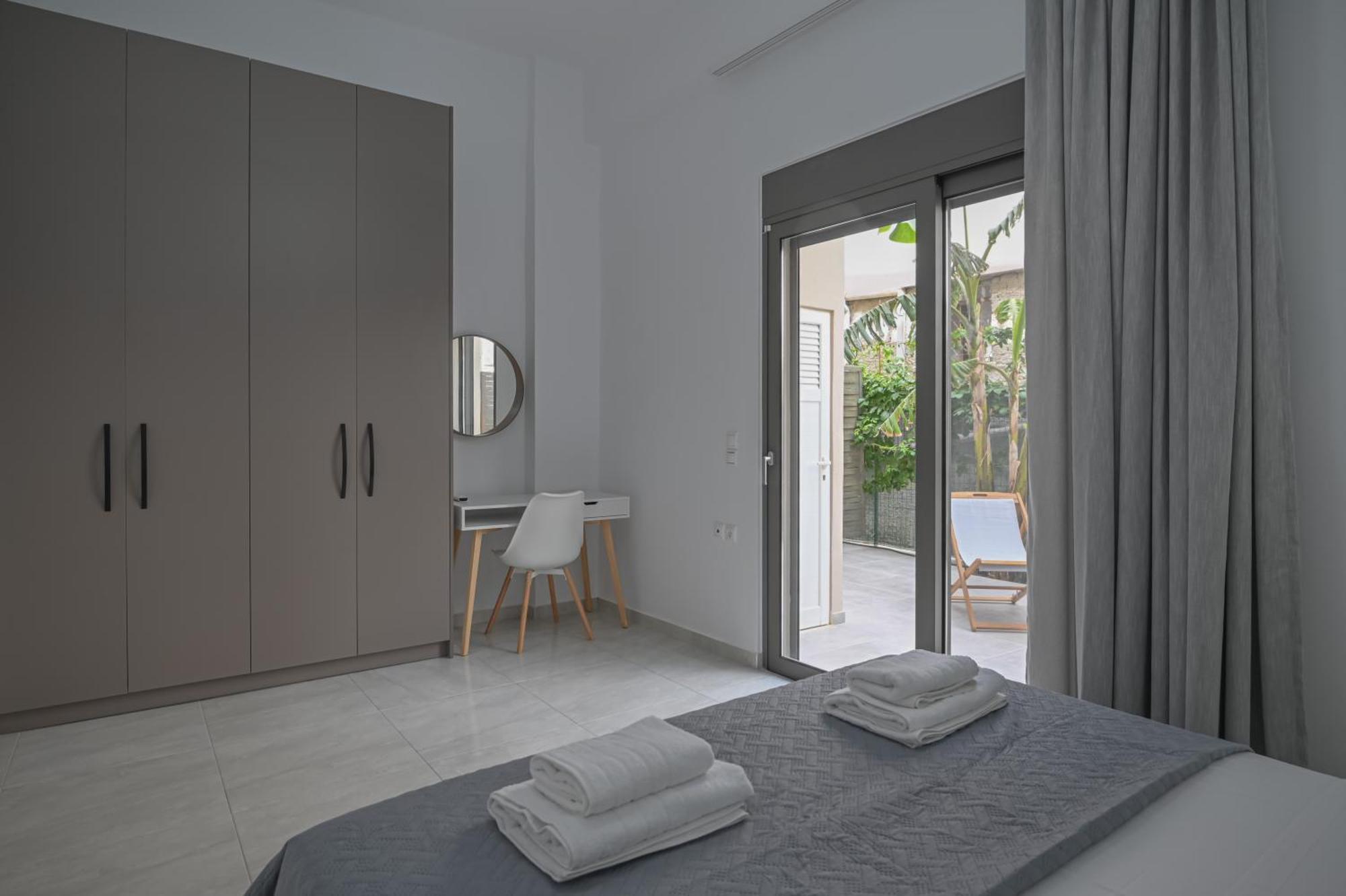 Moka Apartments Chania  Bilik gambar